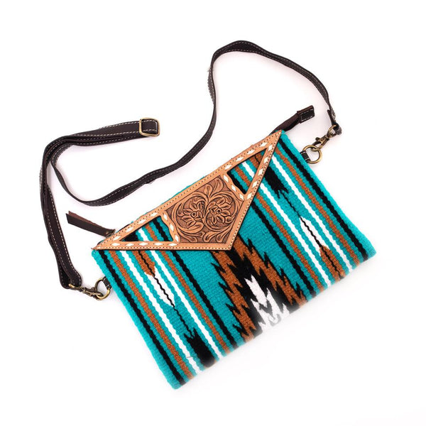The Design Edge - SaddleBlanket Tooled Lrge Clutch - Turq