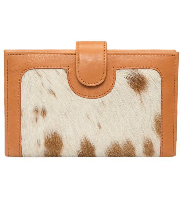 The Design Edge - Cowhide LA Clutch Jersey - Tan